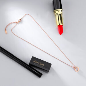 Dây chuyền titan vòng tròn đính đá lồng trái tim màu hồng