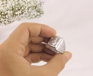 Nhẫn nam inox chữ phước màu trắng