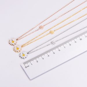 TN140j-Dây chuyền, vòng cổ titan hoa cúc cách điệu thời trang Hàn Quốc