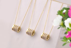 Dây chuyền titan ống đính đá