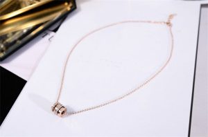 Dây chuyền titan ống đính đá