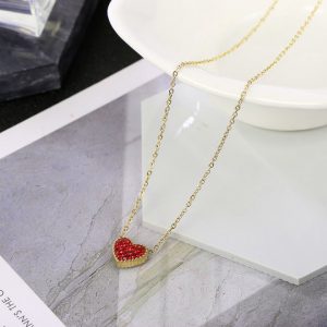 Dây chuyền titan trái tim đen đỏ