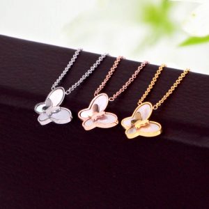 Dây chuyền titan con bướm