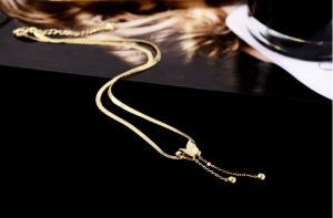 Dây chuyền mì dẹp titan con bướm rớt bi cách điệu