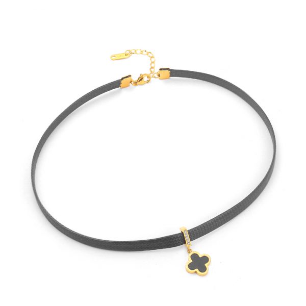 Vòng cổ titan choker màu đen mặt hình hoa 4 cánh đen LV