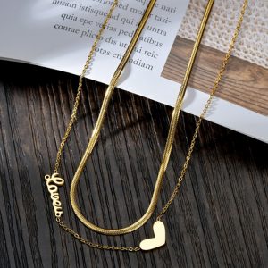 Dây chuyền titan tim cách điệu chữ love phong cách mới