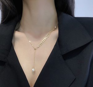 Dây chuyền titan đuôi cá cách điệu ngọc trai