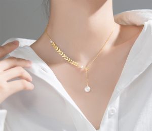 Dây chuyền titan đuôi cá cách điệu ngọc trai
