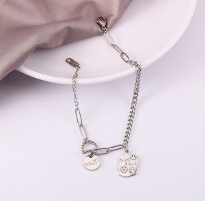 lắc tay titan thời trang phong cách mới good luck
