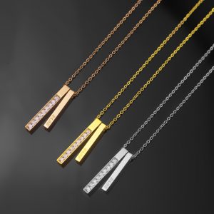 TN354b-Dây chuyền titan 2 thanh trụ chạm chữ love