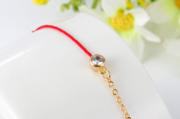 TA233d-Lắc tay titan chỉ đỏ may mắn