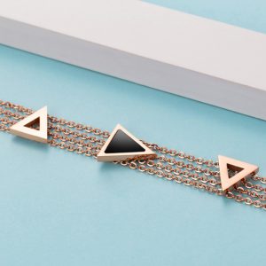 TA236f-Lắc tay titan mặt hình tam giác