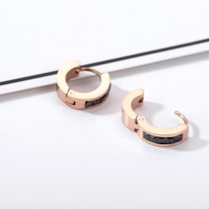 TB129b-Bông tai titan khoen tròn đính đá vuôn màu đen