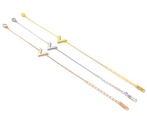 TA282a-Lắc tay nữ titan chữ V