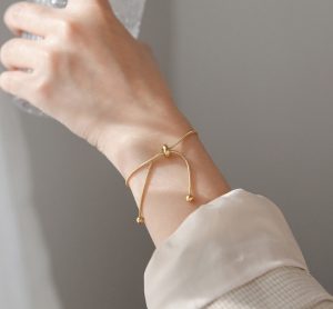 TA298e-Lắc tay titan sợi mì tròn nhỏ siêu xinh