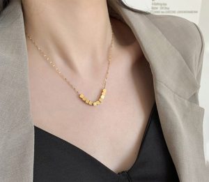 TN454e-Dây chuyền là me titan nhiều khối vuông