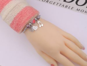 Lắc vòng tay titan phong cách Pandora TA316