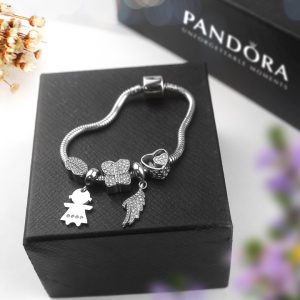 Lắc vòng tay titan phong cách Pandora TA318