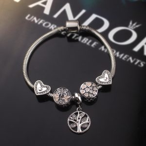 Lắc vòng tay titan phong cách Pandora TA320