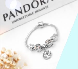 Lắc vòng tay titan phong cách Pandora TA320