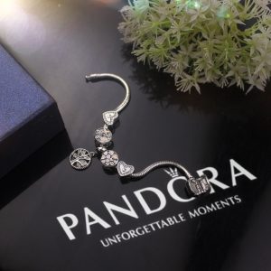 Lắc vòng tay titan phong cách Pandora TA320