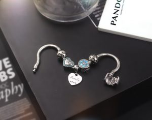 Vòng tay titan thời trang pandora TA327