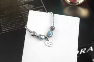 Vòng tay titan thời trang pandora TA327