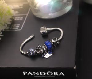 Vòng tay titan thời trang pandora TA342