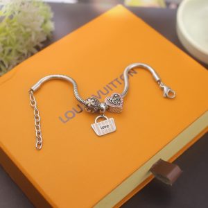 Vòng tay titan thời trang pandora TA357