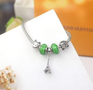 Vòng tay titan thời trang pandora TA360
