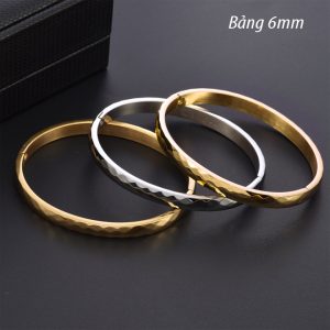 TV112d-Vòng tay titan chạm mặt cắt kim cương