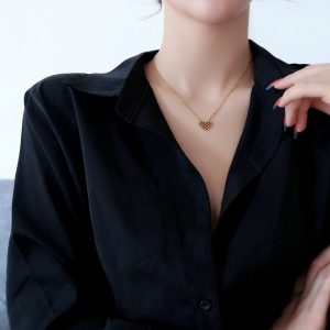 Dây chuyền titan trái tim