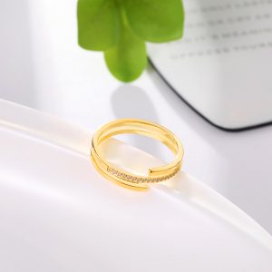 Nhẫn titan 2 vòng đính kim cương