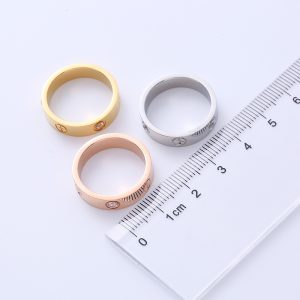 TC161g-Nhẫn titan carier dấu cộng cách điệu kim cương