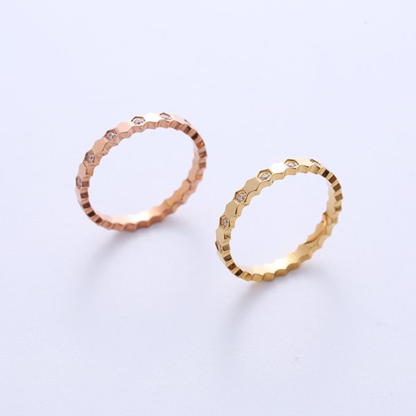 TC192d-Nhẫn titan nữ hình lục giác cách điệu kim cương