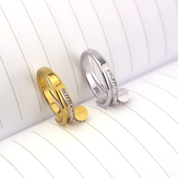 TC082c-Nhẫn nữ titan cây đinh cartier