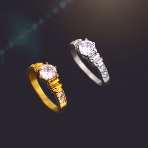 TC094b-Nhẫn nữ titan hột cao cực đẹp duyên dáng
