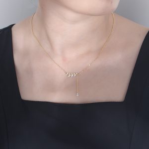 TN413a-Dây chuyền nữ titan cành đây đính kim cương cực xinh