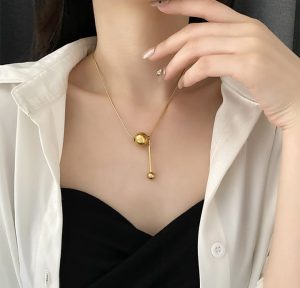 TN607b-Dây chuyền nữ titan bi to 14mm rớt cách điệu bi nhỏ