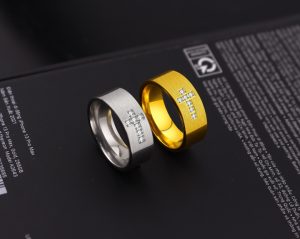 N680c-Nhẫn nam titan bảng 8ly đính đá hình thánh giá