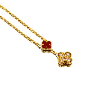 TN660b-Dây chuyền titan mặt cỏ 4 lá nền đỏ Van Cleef & Arpels LV
