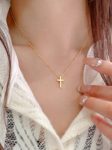 TN664j-Dây chuyền nữ titan mặt hình thánh giá