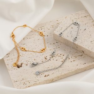 TA180e-Lắc tay nữ titan mắc xích kiểu mũi lợn