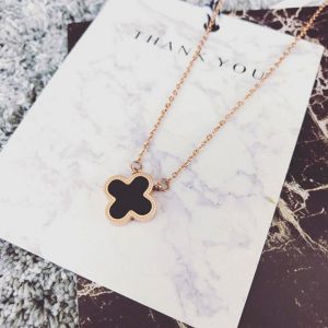 TN754b-Dây chuyền nữ titan mặt hoa 4 cánh van cleef