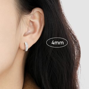 TB005f-Bông hoa tai nữ titan khoen tròn 4mm