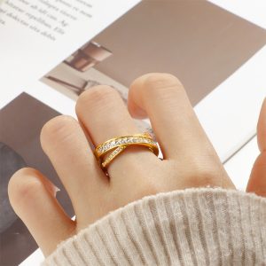 TC282h-Nhẫn nữ titan chữ X đính kim