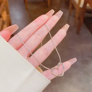 TN026g-Dây chuyền nữ mì titan mặt hình trái tim rỗng