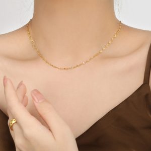 TN795e-Dây chuyền titan lá me chạm máy trơn không kèm mặt