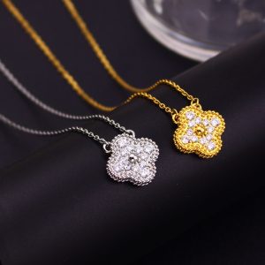 TN799c-Dây chuyền vòng đeo cổ nữ titan hoa 4 cánh van cleef đính full kim