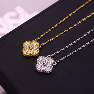 TN799d-Dây chuyền vòng đeo cổ nữ titan hoa 4 cánh van cleef đính full kim